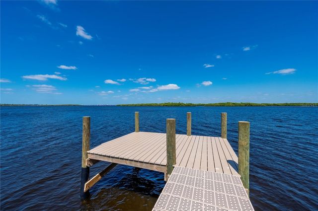 27414 MISTY AVENUE, Punta Gorda, FL 33982