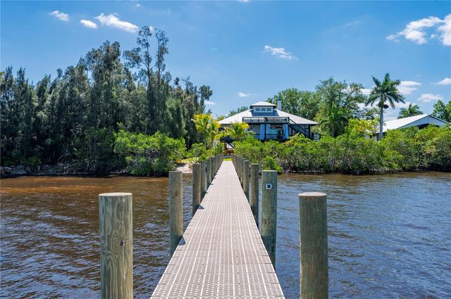 27414 MISTY AVENUE, Punta Gorda, FL 33982