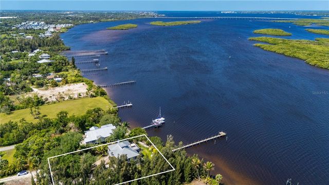 27414 MISTY AVENUE, Punta Gorda, FL 33982