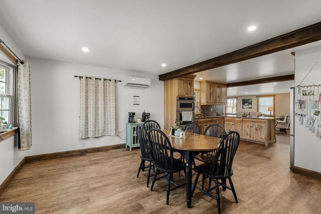 2487 HEIDELBERG AVE, Newmanstown, PA 17073
