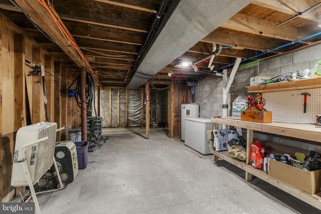 2487 HEIDELBERG AVE, Newmanstown, PA 17073