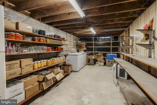 2487 HEIDELBERG AVE, Newmanstown, PA 17073