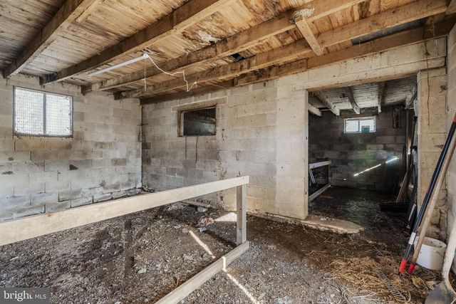 2487 HEIDELBERG AVE, Newmanstown, PA 17073