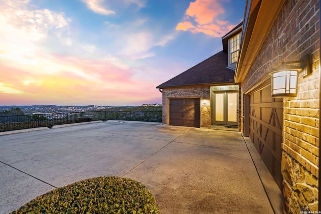 8206 WINECUP HILL, San Antonio, TX 78256