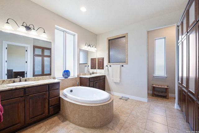 8206 WINECUP HILL, San Antonio, TX 78256