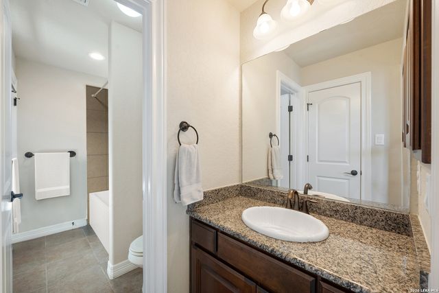 8206 WINECUP HILL, San Antonio, TX 78256