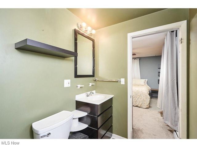 199 Elizabeth Street, Mogadore, OH 44260