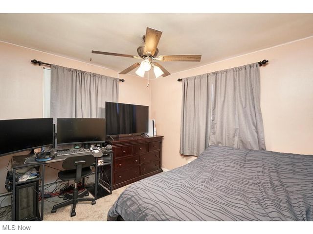 199 Elizabeth Street, Mogadore, OH 44260