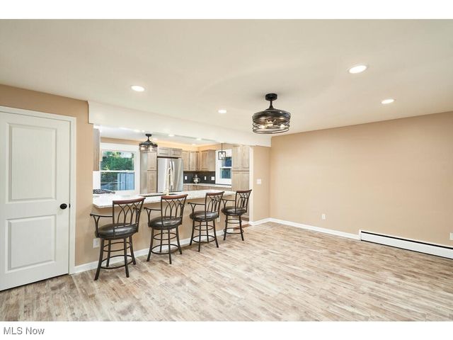 199 Elizabeth Street, Mogadore, OH 44260