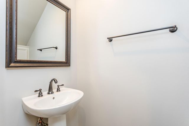 2504 Park Street B, Houston, TX 77019