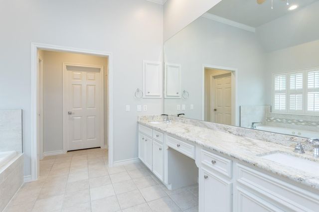 2504 Park Street B, Houston, TX 77019