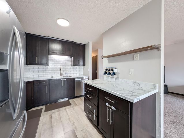 35 FREMONT Drive S, Fargo, ND 58103