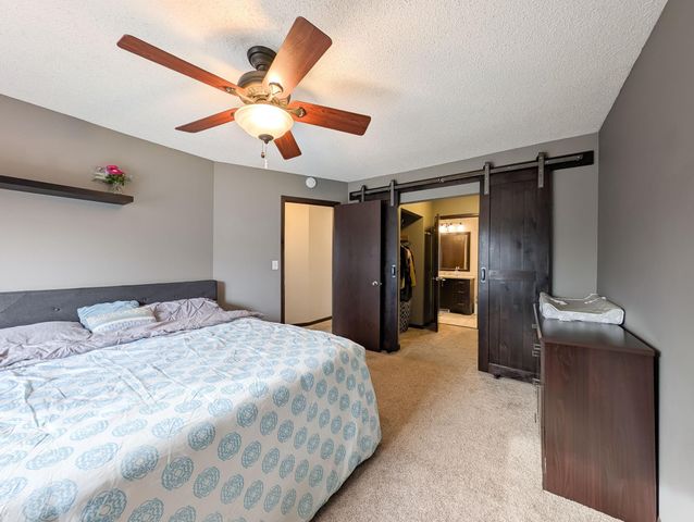 35 FREMONT Drive S, Fargo, ND 58103