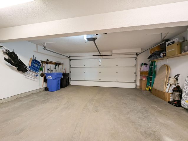 35 FREMONT Drive S, Fargo, ND 58103