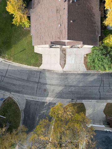 35 FREMONT Drive S, Fargo, ND 58103