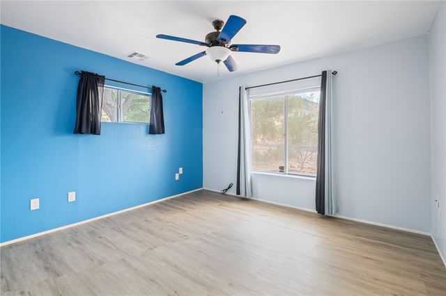 3300 W Chea Drive, Golden Valley, AZ 86413