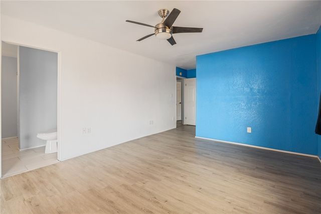 3300 W Chea Drive, Golden Valley, AZ 86413