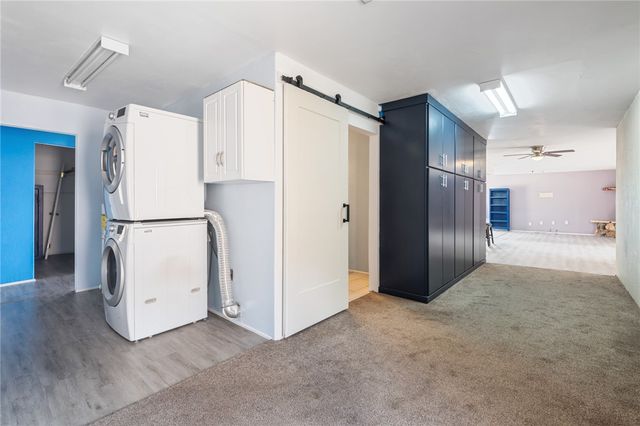 3300 W Chea Drive, Golden Valley, AZ 86413