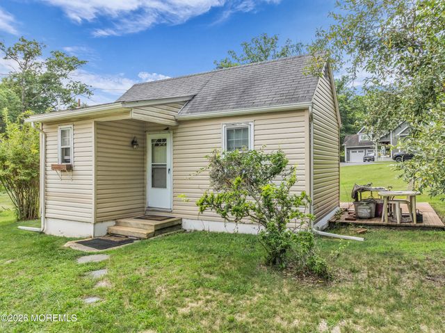 438 Brickyard Road, Freehold, NJ 07728