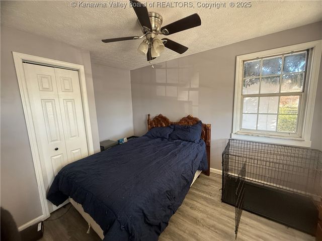 457 20th Street, Dunbar, WV 25064