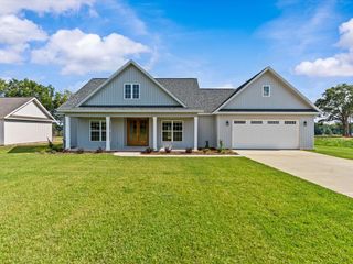 210 County Road 761, Enterprise, AL 36330