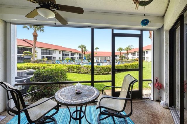 4987 Pepper CIR 107, Naples, FL 34113