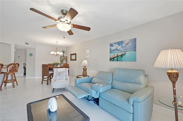 4987 Pepper CIR 107, Naples, FL 34113