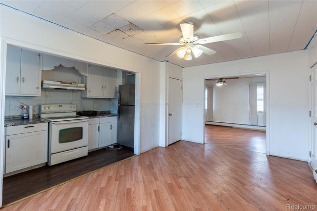 37433 Beechwood Street, Westland, MI 48185