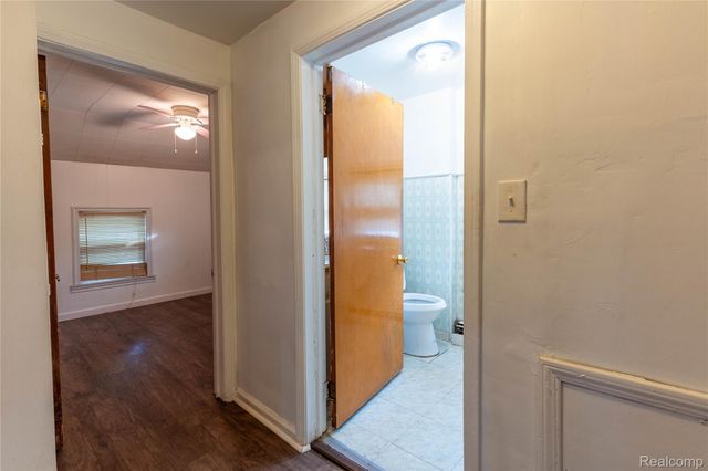 37433 Beechwood Street, Westland, MI 48185