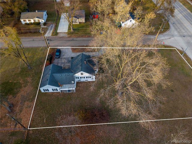 37433 Beechwood Street, Westland, MI 48185