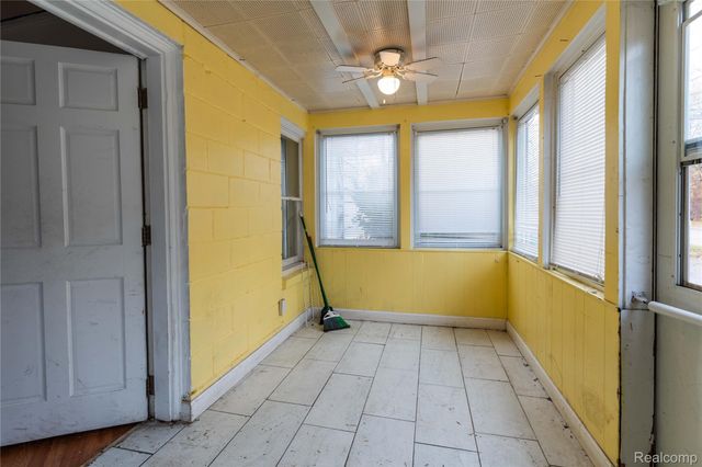 37433 Beechwood Street, Westland, MI 48185