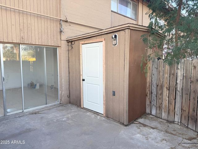 2367 W HAZELWOOD Street 64, Phoenix, AZ 85015