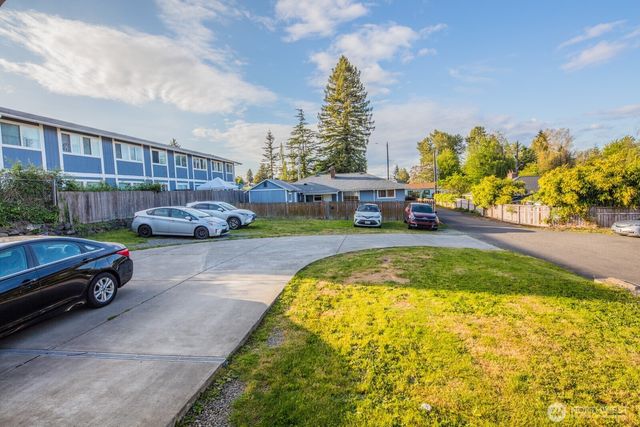 3745 S 150th Street, Tukwila, WA 98188