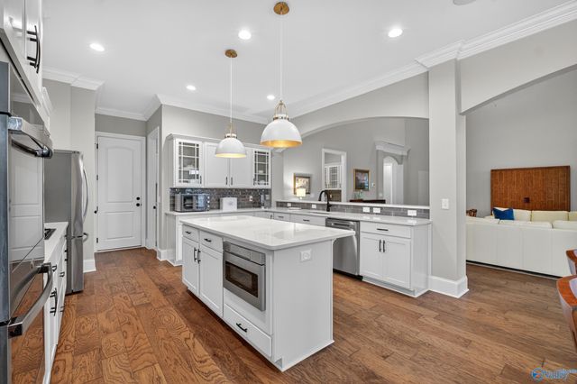 8021 SW Tupelo Gum Trace, Huntsville, AL 35802