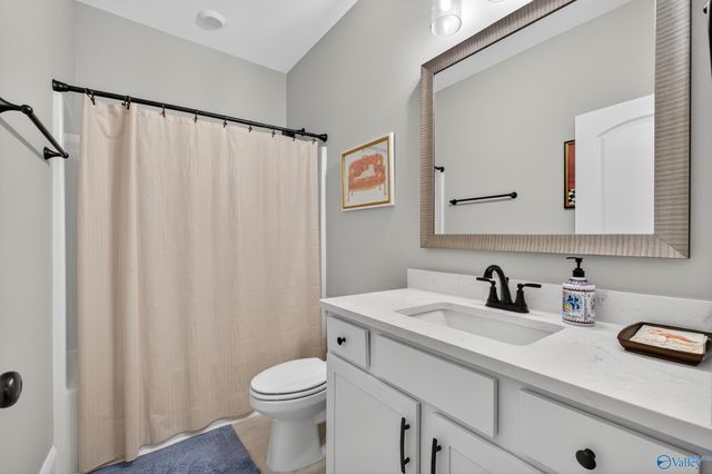 8021 SW Tupelo Gum Trace, Huntsville, AL 35802