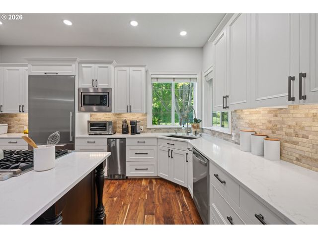 10500 Ne 110TH Cir, Vancouver, WA 98662
