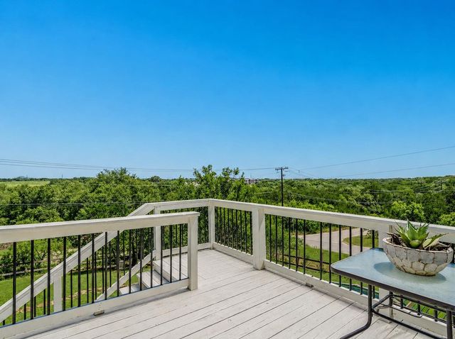 400 Hunt LN, Buda, TX 78610