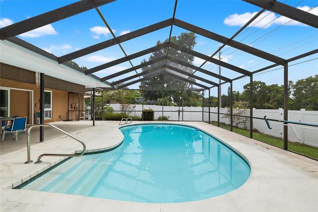 2942 CLUBHOUSE DRIVE W, Clearwater, FL 33761
