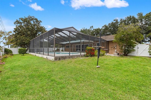 2942 CLUBHOUSE DRIVE W, Clearwater, FL 33761