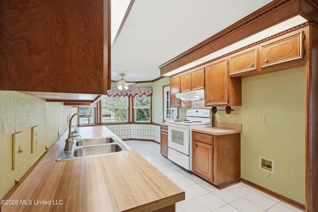 39 Sun Valley Drive, Brandon, MS 39042