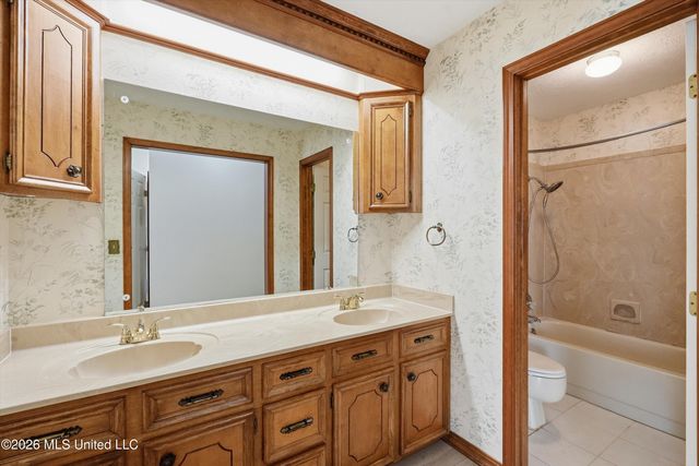 39 Sun Valley Drive, Brandon, MS 39042