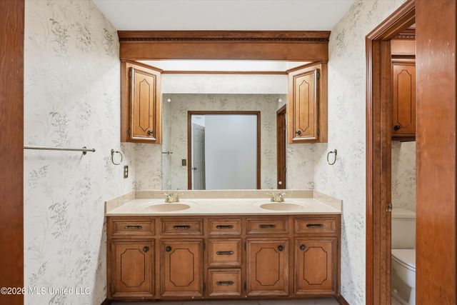 39 Sun Valley Drive, Brandon, MS 39042