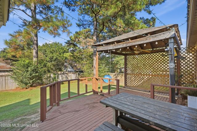 39 Sun Valley Drive, Brandon, MS 39042