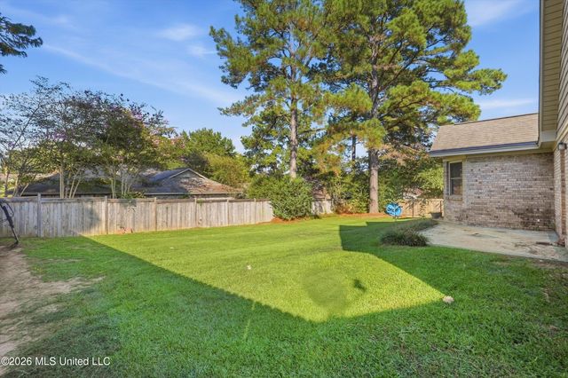 39 Sun Valley Drive, Brandon, MS 39042