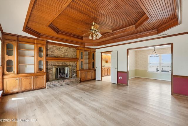 39 Sun Valley Drive, Brandon, MS 39042