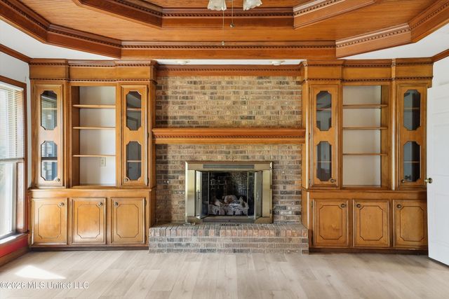 39 Sun Valley Drive, Brandon, MS 39042