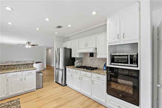 1405 Lawyer Street, College Station, TX 77840