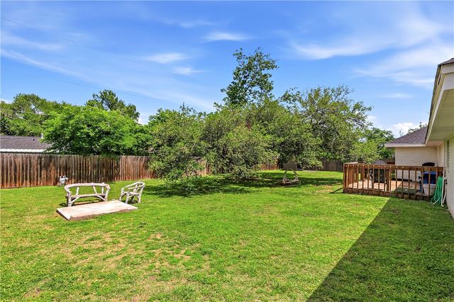 1405 Lawyer Street, College Station, TX 77840