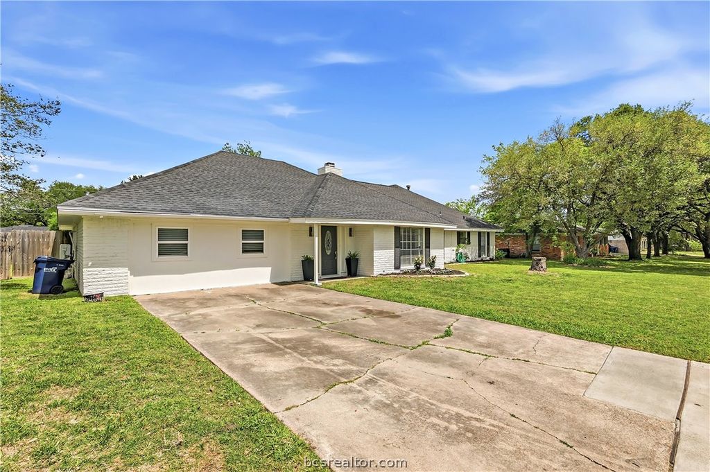 1405 Lawyer Street, College Station, TX 77840 — photo 2