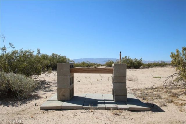 675 Pampas, 29 Palms, CA 92277
